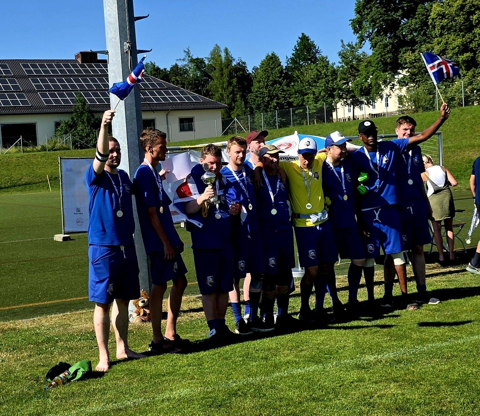 FC Sækó með silfurverðlaunin á EASI Cup 2026 í Bad Tölz